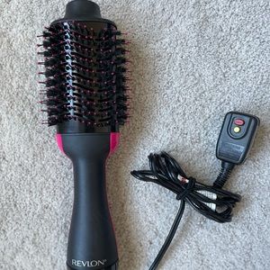 Revlon Pro Collection Salon One-Step Hair Dryer and Volumizer
